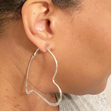 Load image into Gallery viewer, Clip on Heart Earrings (More Colors)