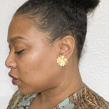 Load image into Gallery viewer, Lotus