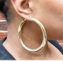 Load image into Gallery viewer, Large Hoop - Marvelous Allure