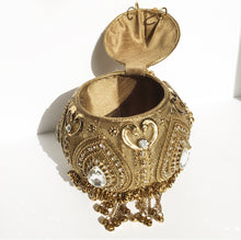 Load image into Gallery viewer, Antila - Marvelous Allure