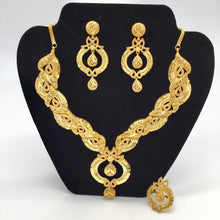 Load image into Gallery viewer, Gold Jewelry Set