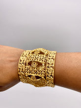 Load image into Gallery viewer, Fama Bangle