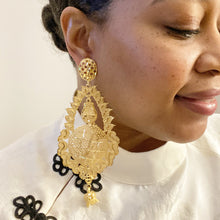 Load image into Gallery viewer, Surya