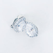 Load image into Gallery viewer, Elegant Oval Clip On Studs