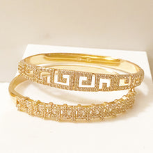 Load image into Gallery viewer, Square Weave