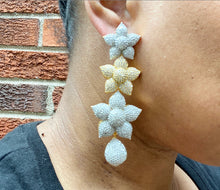 Load image into Gallery viewer, Ari - Marvelous Allure