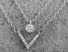 Load image into Gallery viewer, V Pendant