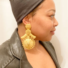 Load image into Gallery viewer, Oya