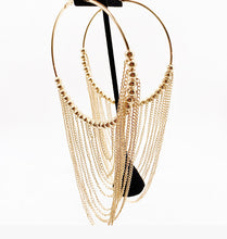 Load image into Gallery viewer, Chain Hoop - Marvelous Allure