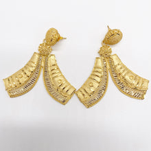 Load image into Gallery viewer, Tarah