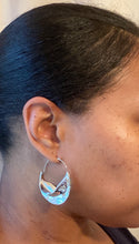 Load image into Gallery viewer, Geometric Leaf Earrings