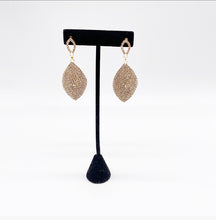Load image into Gallery viewer, Elegant Oval Earrings (More Colors)